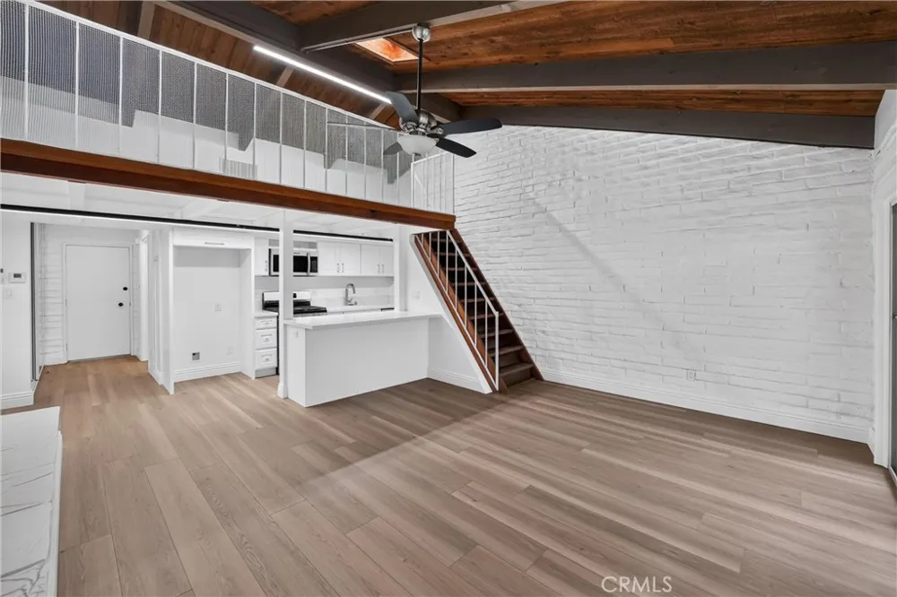 5068 Lakeview Yorba Linda, CA 92886
