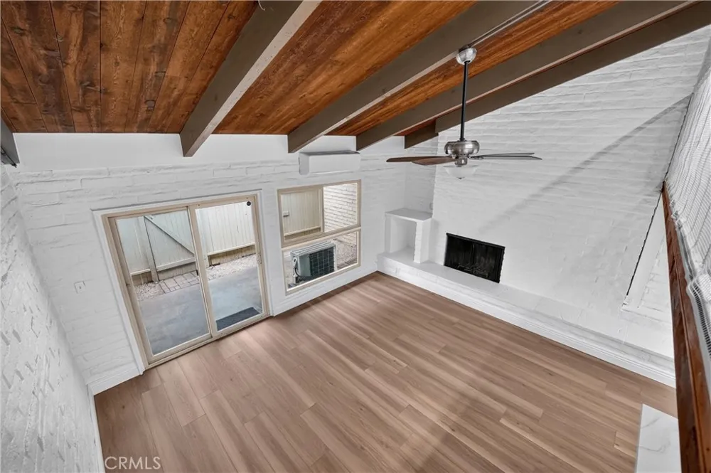 5068 Lakeview Yorba Linda, CA 92886