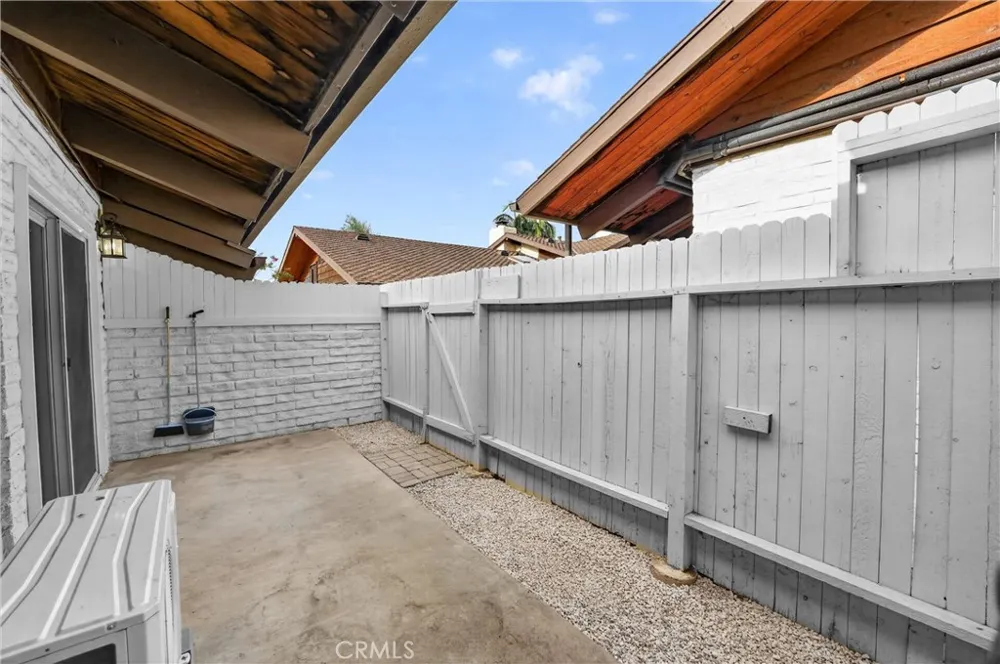 5068 Lakeview Yorba Linda, CA 92886