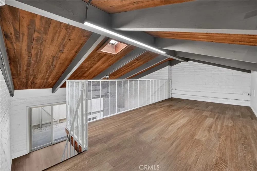 5068 Lakeview Yorba Linda, CA 92886