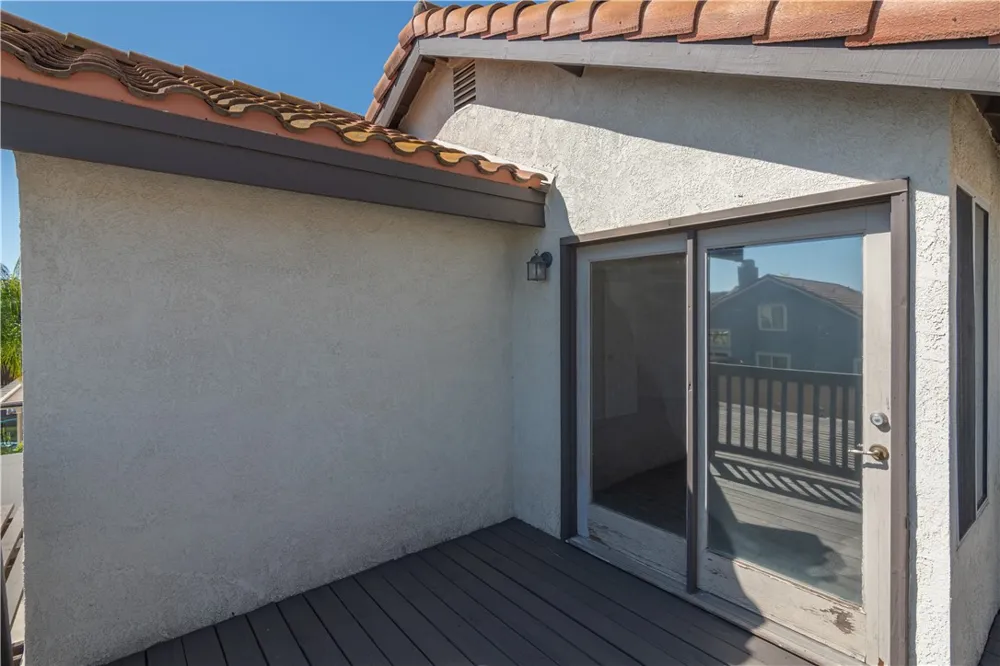 36194 Toulon Murrieta, CA 92562