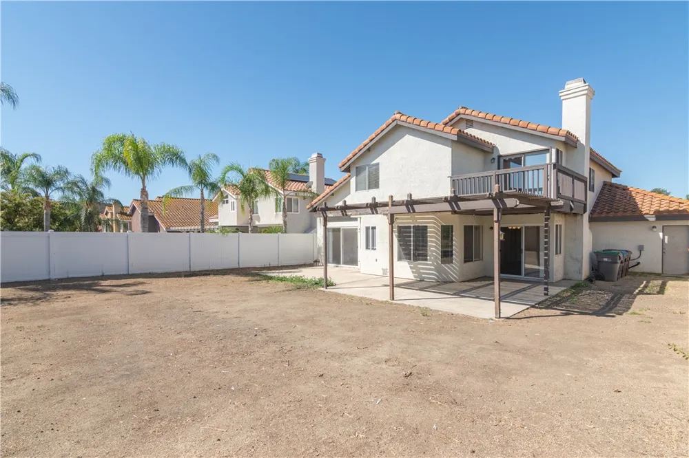 36194 Toulon Murrieta, CA 92562