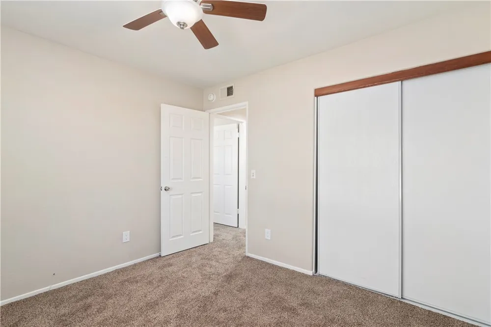 36194 Toulon Murrieta, CA 92562