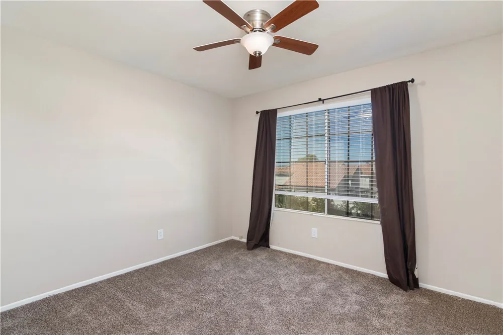 36194 Toulon Murrieta, CA 92562