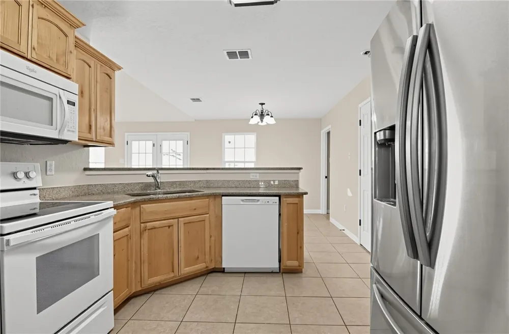 5769 Grand Lake Circle Robstown, TX 78380