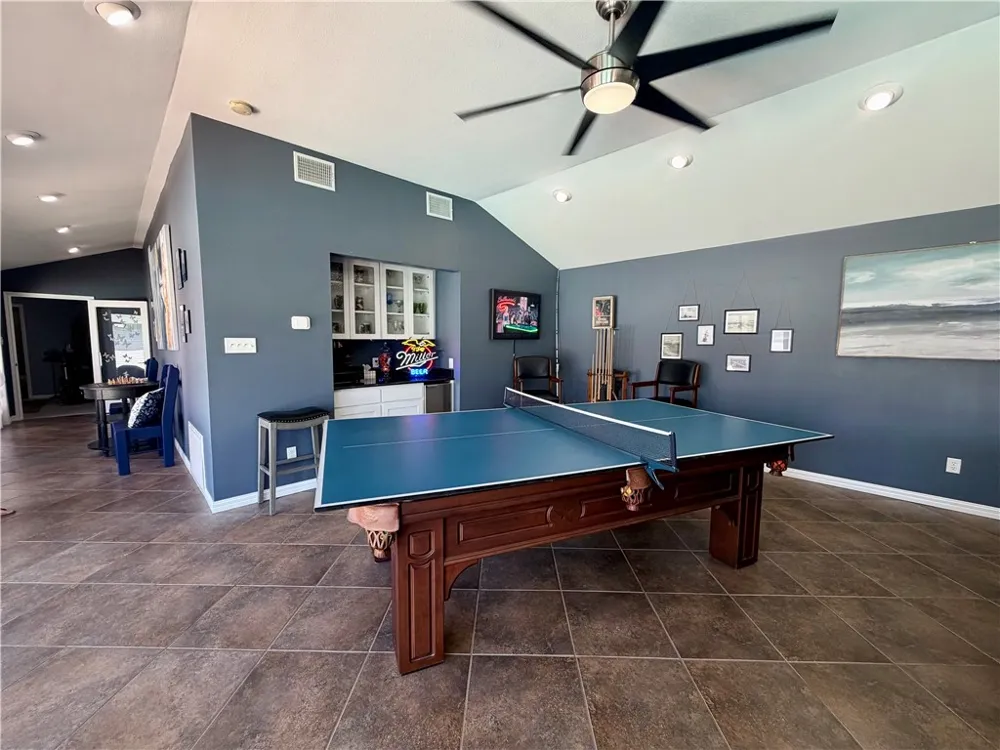 5017 Lost Creek Circle Corpus Christi, TX 78413