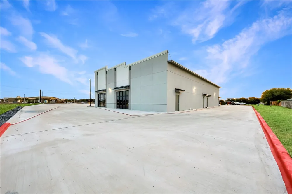 5902 Yorktown Boulevard #C101 Corpus Christi, TX 78414