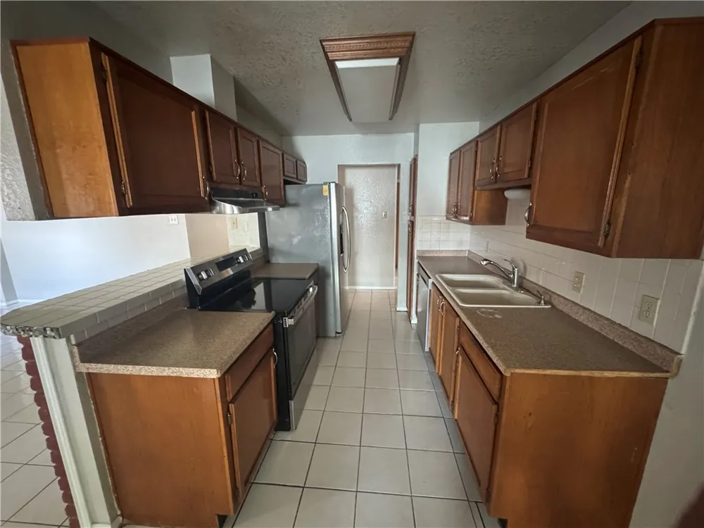 910 Saint Timothy Street Corpus Christi, TX 78418