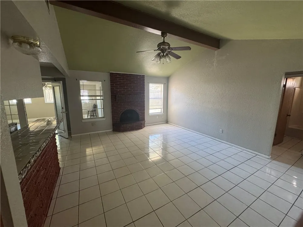 910 Saint Timothy Street Corpus Christi, TX 78418
