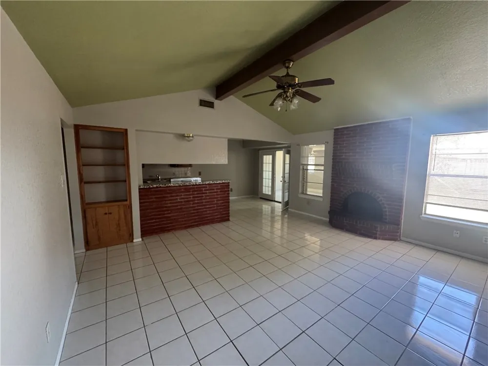 910 Saint Timothy Street Corpus Christi, TX 78418