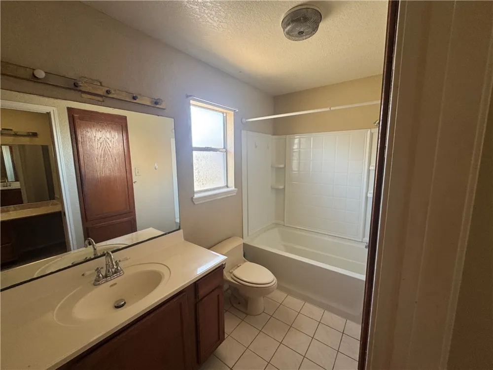 910 Saint Timothy Street Corpus Christi, TX 78418