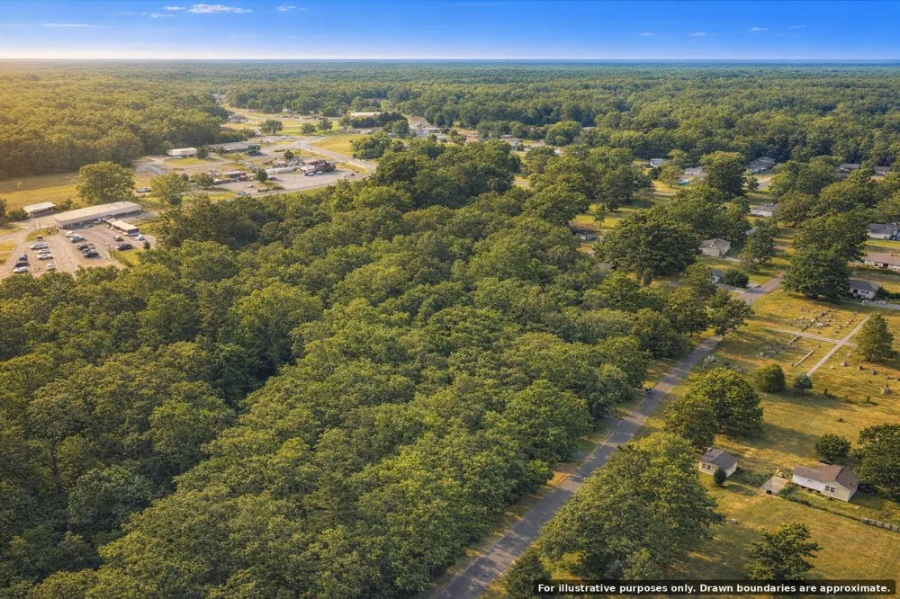 417 N Park St Hohenwald, TN 38462