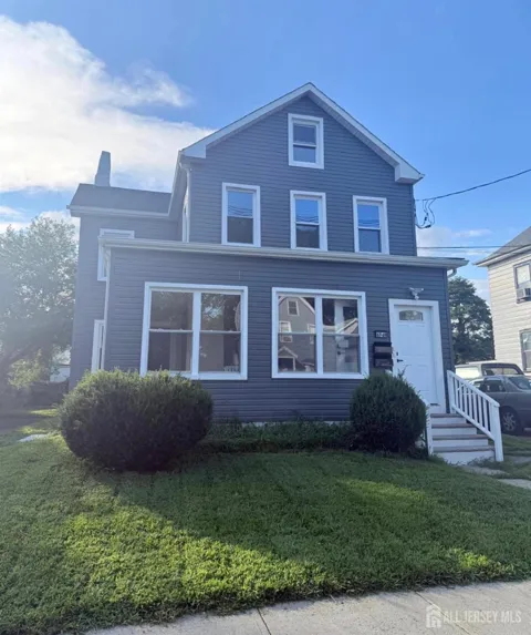 67 Manning Avenue
