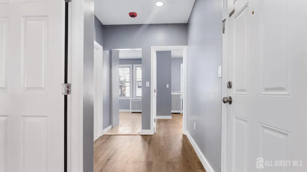 19 Newfield Street East Orange, NJ 07017