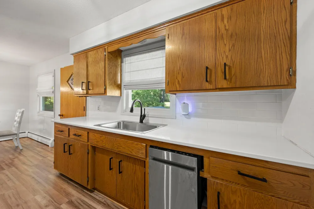 26496 Forli Avenue Wyoming, MN 55092