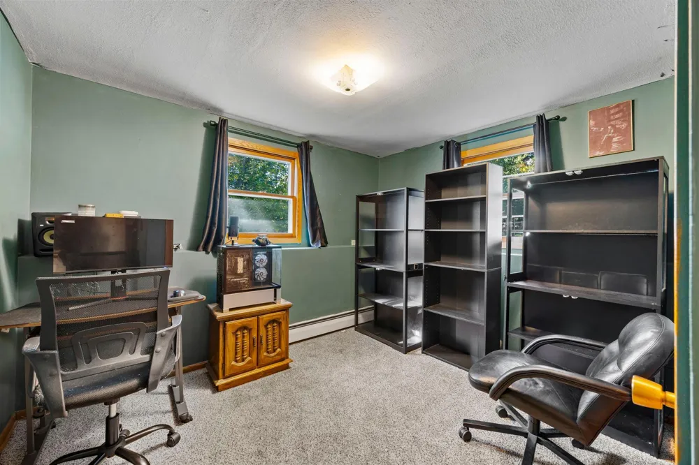 26496 Forli Avenue Wyoming, MN 55092