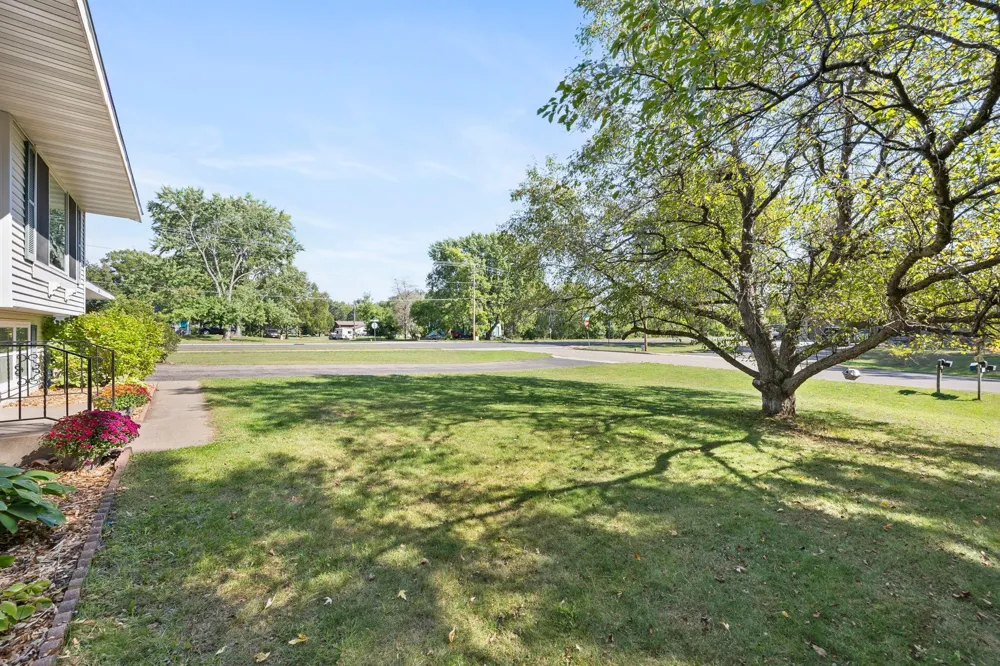 26496 Forli Avenue Wyoming, MN 55092