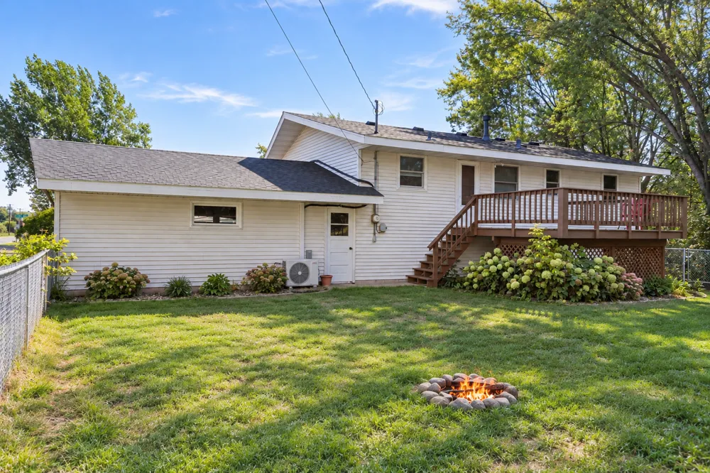 26496 Forli Avenue Wyoming, MN 55092