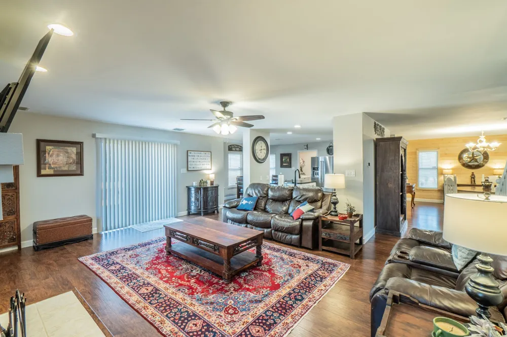 2016 Brazos Drive Corinth, TX 76210