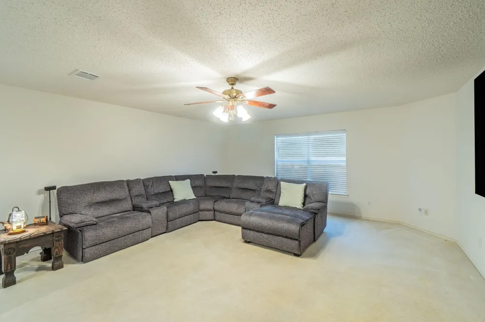 2016 Brazos Drive Corinth, TX 76210