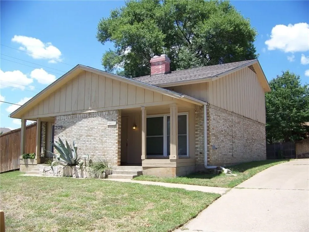 2223 Viewtop Lane #A Arlington, TX 76012