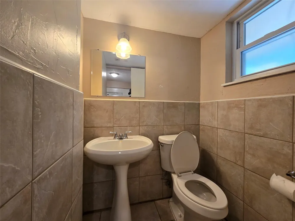 2223 Viewtop Lane #A Arlington, TX 76012