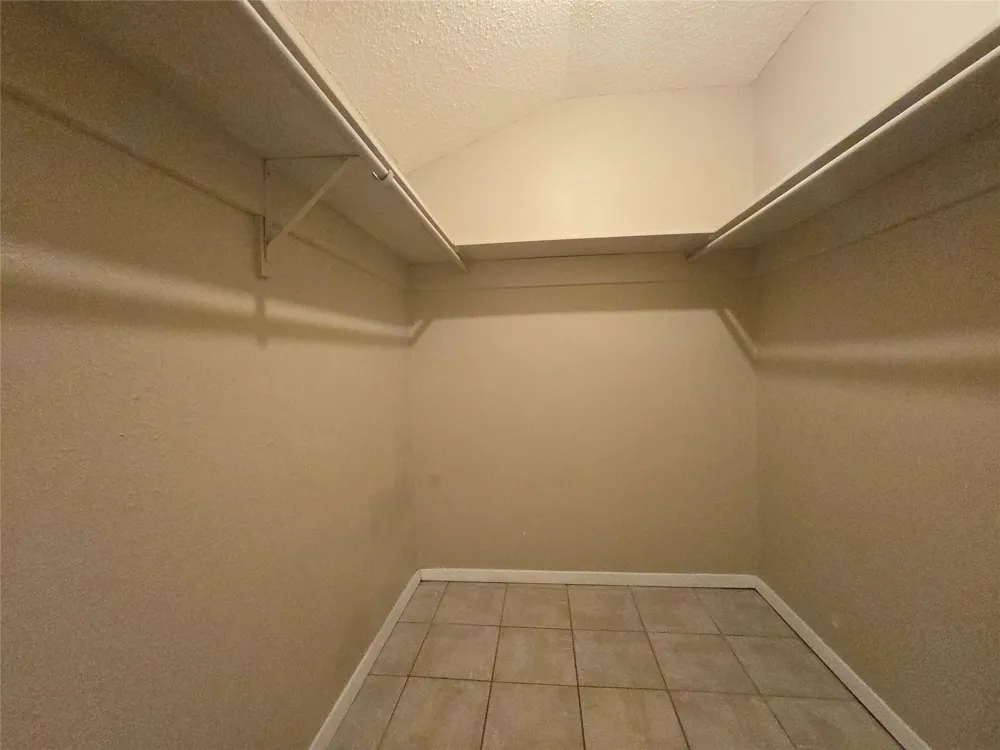 2223 Viewtop Lane #A Arlington, TX 76012