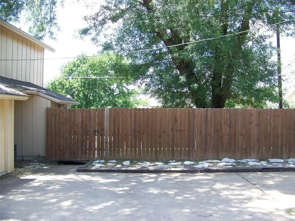 2223 Viewtop Lane #A Arlington, TX 76012
