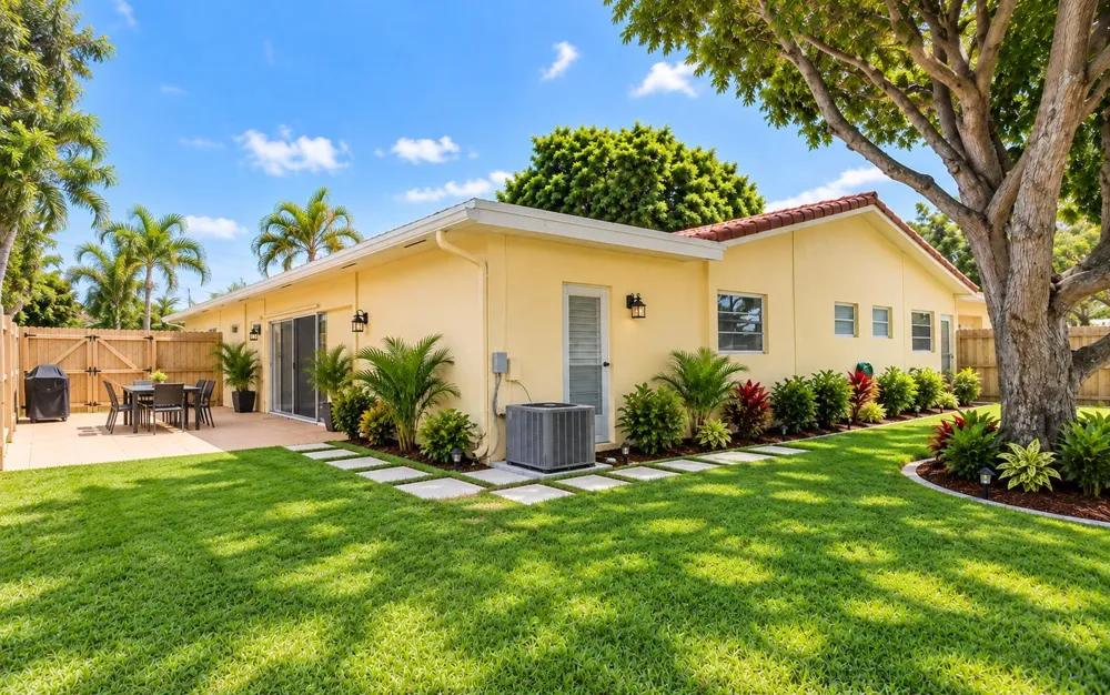 1501 NE 60TH STREET Fort Lauderdale, FL 33334