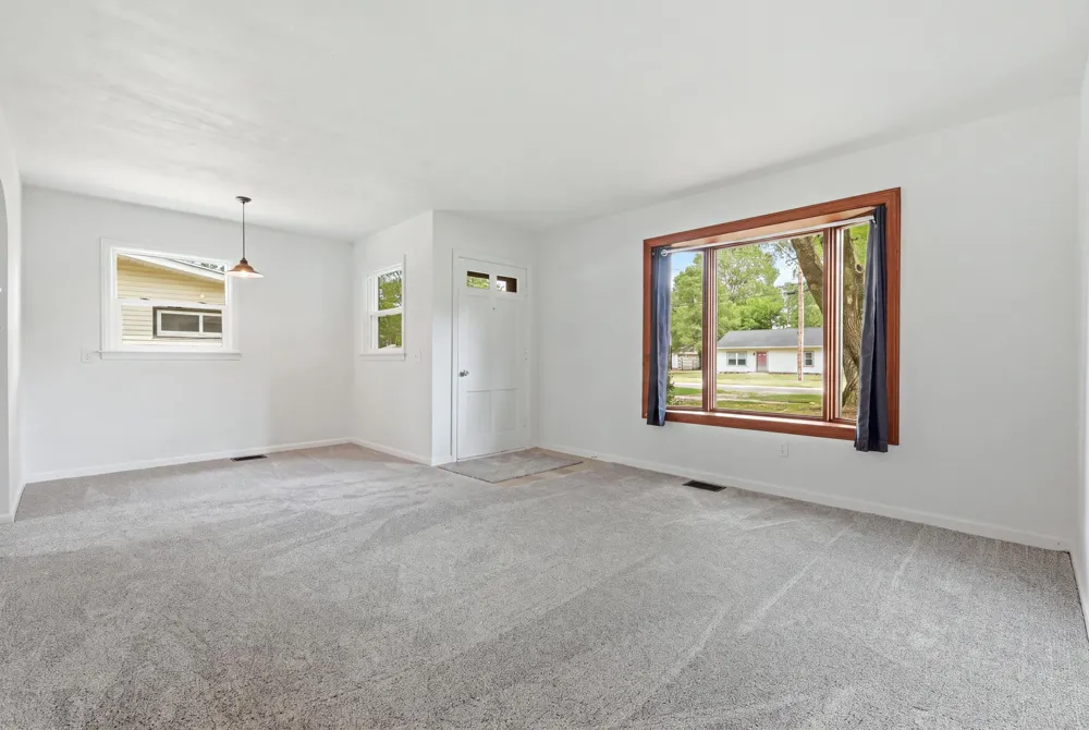 627 Clearview Street Kalamazoo, MI 49048
