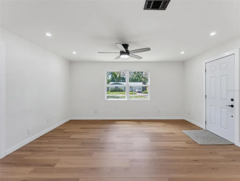 2017 BETTY LANE Clearwater, FL 33755