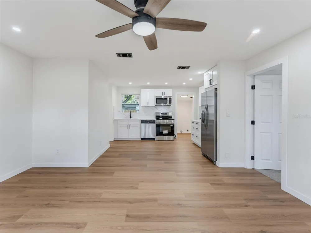 2017 BETTY LANE Clearwater, FL 33755