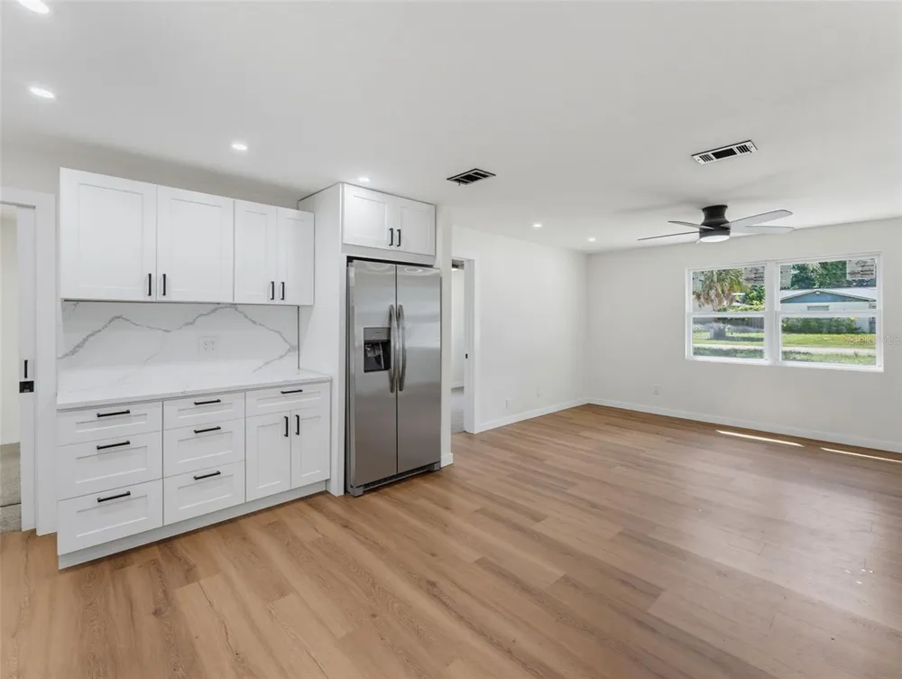 2017 BETTY LANE Clearwater, FL 33755