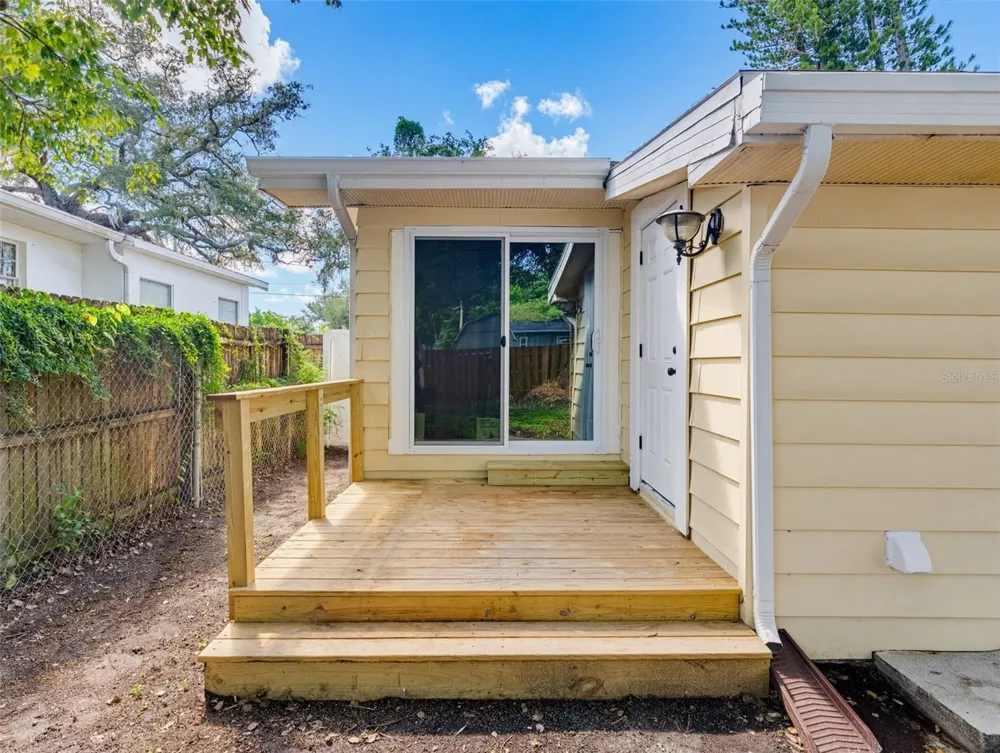 2017 BETTY LANE Clearwater, FL 33755