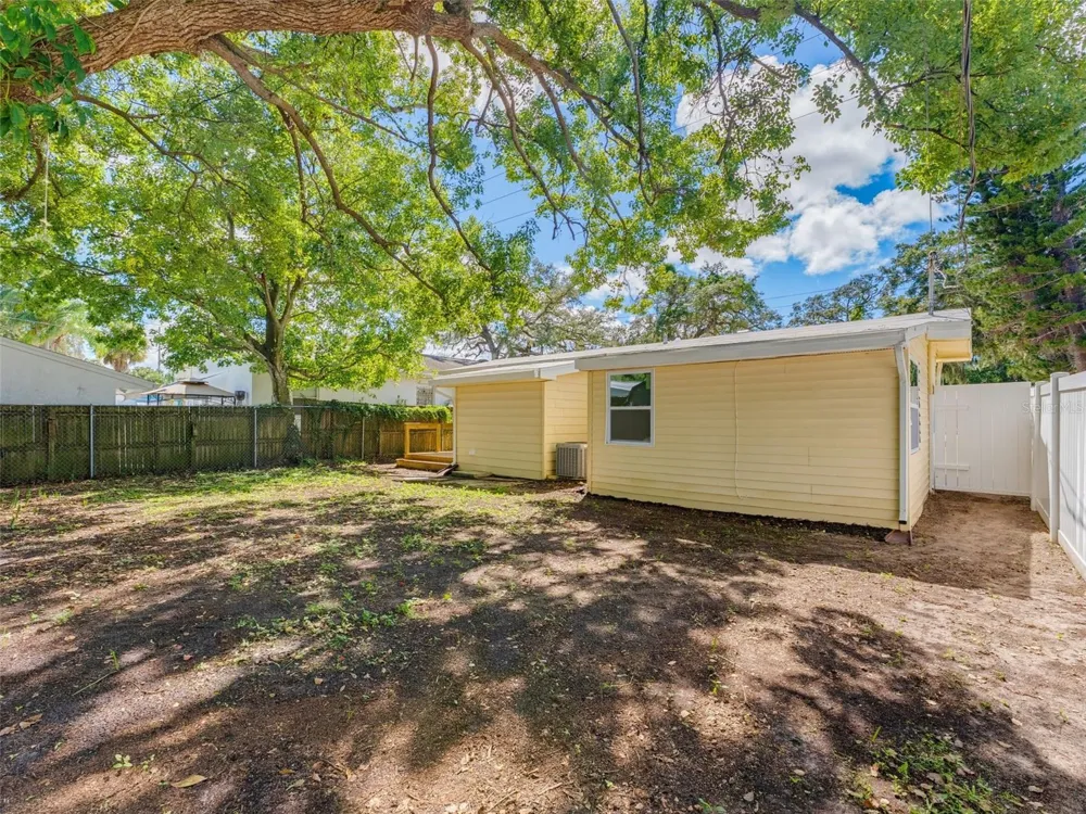 2017 BETTY LANE Clearwater, FL 33755