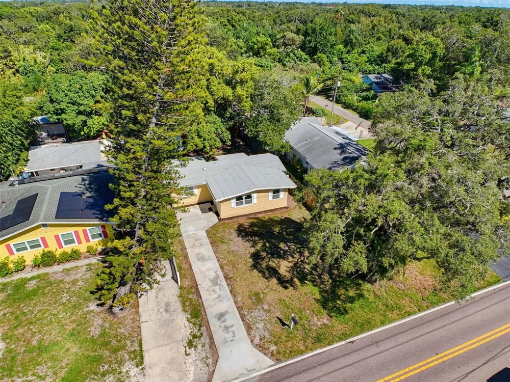 2017 BETTY LANE Clearwater, FL 33755