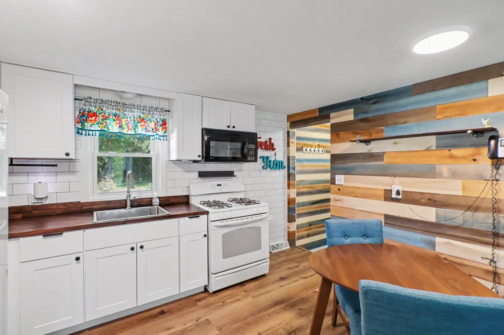 4322 W A B AVENUE Plainwell, MI 49080