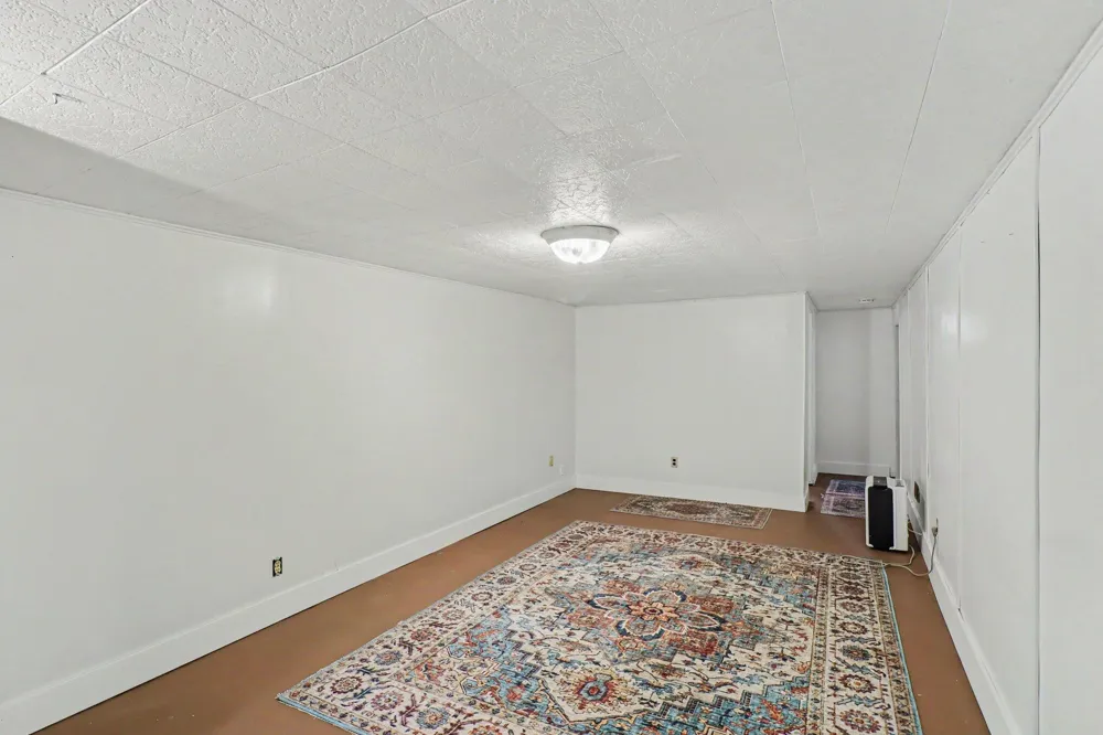 4322 W A B AVENUE Plainwell, MI 49080