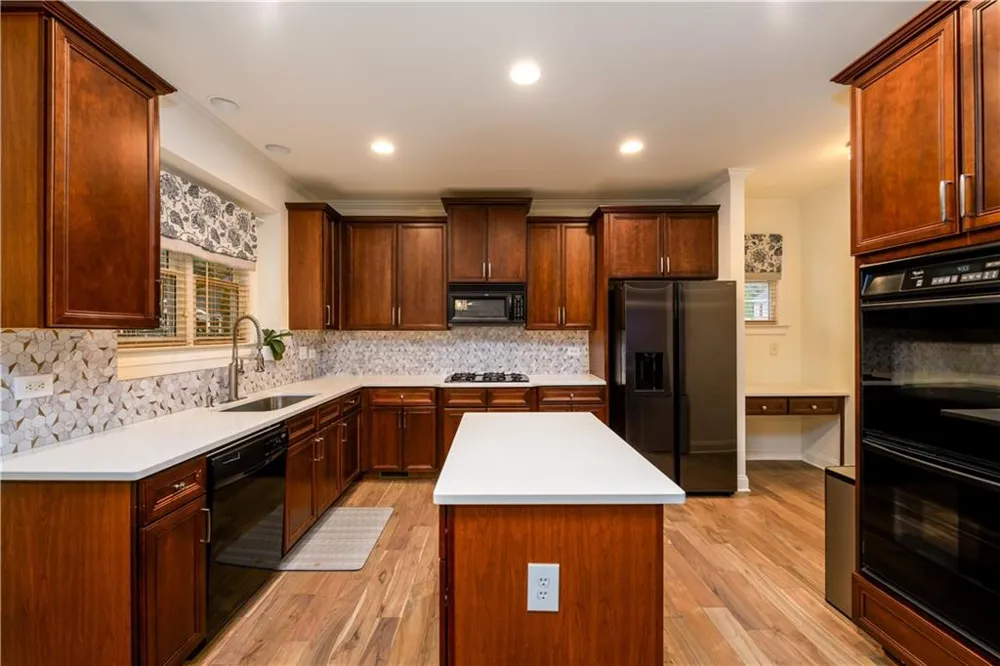 2690 Ivy Brook Lane Buford, GA 30519