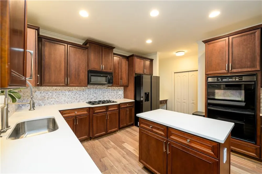 2690 Ivy Brook Lane Buford, GA 30519