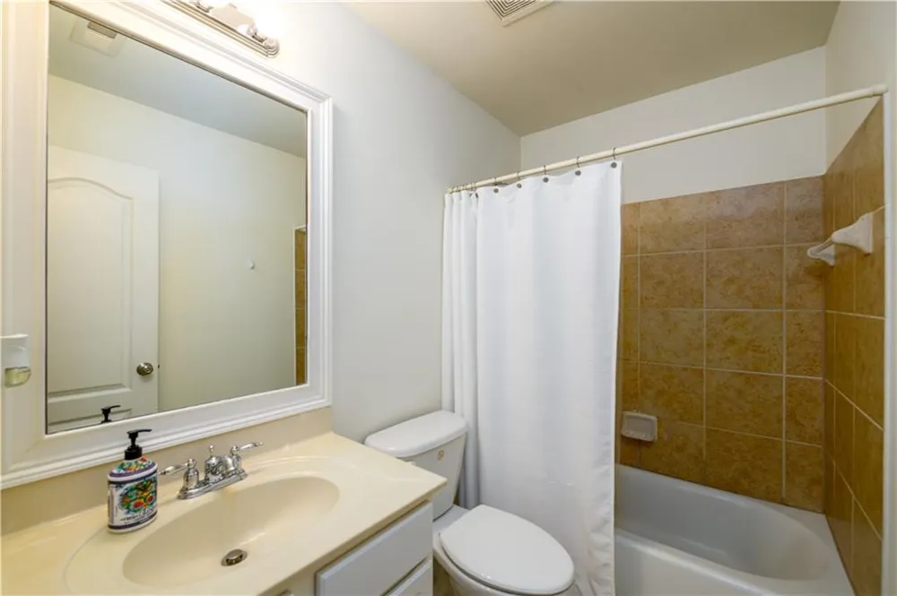 2690 Ivy Brook Lane Buford, GA 30519