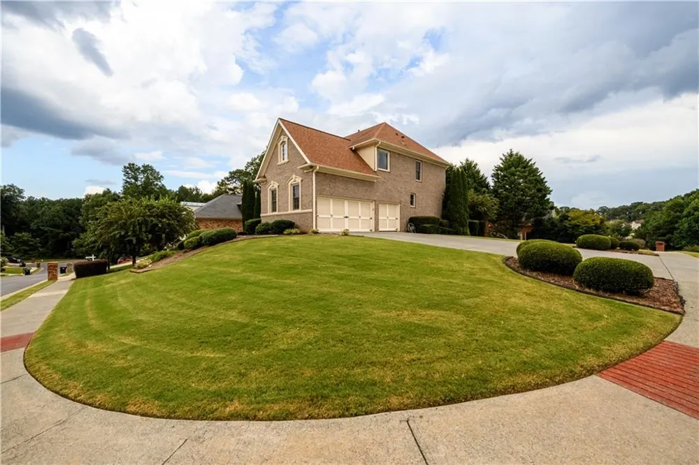 2690 Ivy Brook Lane Buford, GA 30519