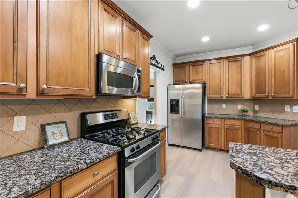 2470 Chandler Grove Dr. Buford, GA 30519
