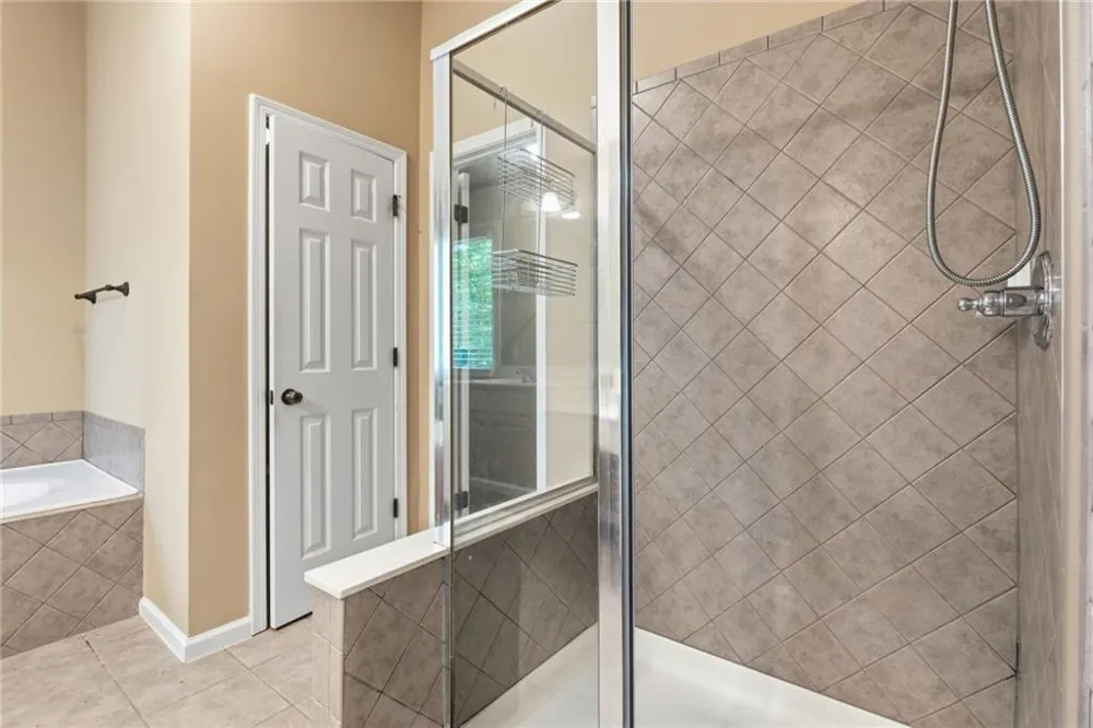 2470 Chandler Grove Dr. Buford, GA 30519