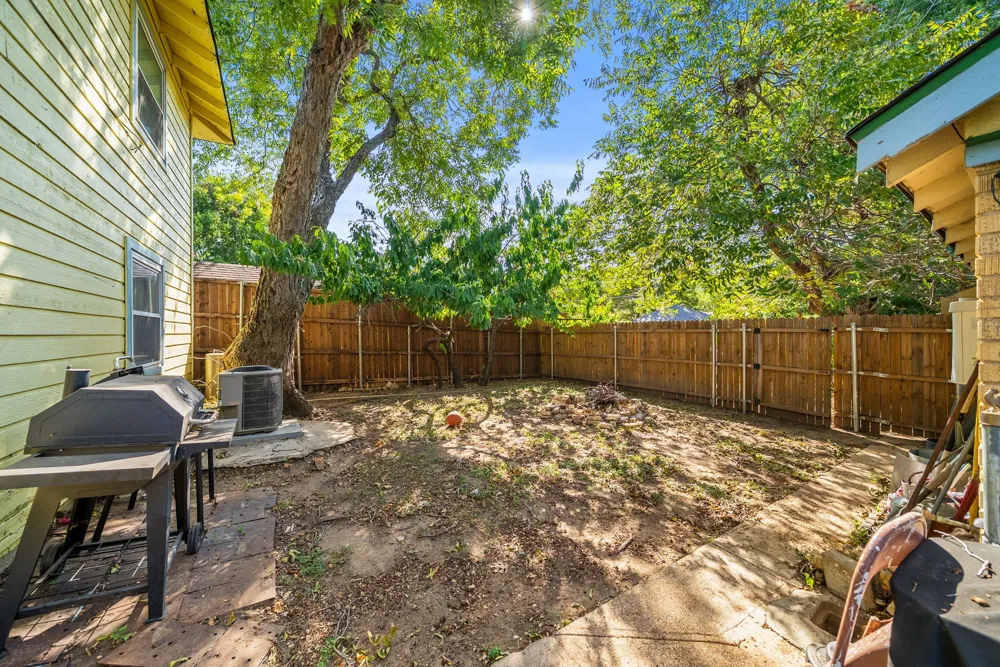 2807 Cain Boulevard Dallas, TX 75211