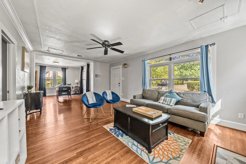 2807 Cain Boulevard Dallas, TX 75211