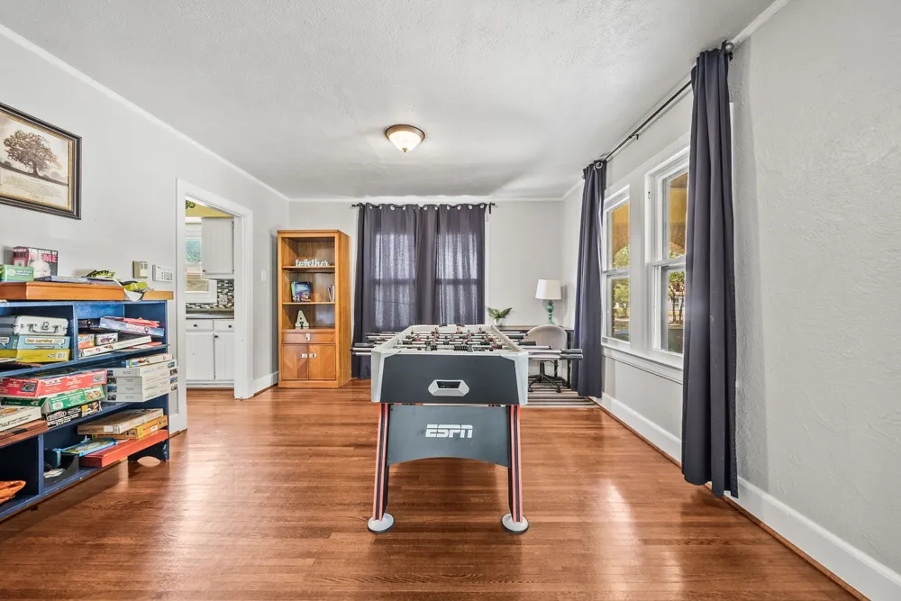 2807 Cain Boulevard Dallas, TX 75211