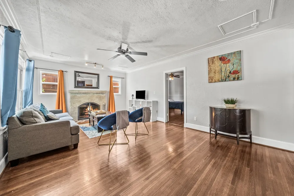 2807 Cain Boulevard Dallas, TX 75211