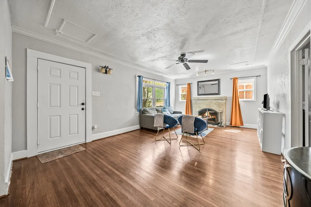 2807 Cain Boulevard Dallas, TX 75211
