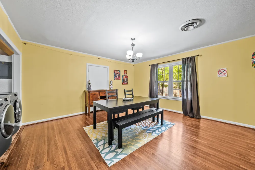 2807 Cain Boulevard Dallas, TX 75211